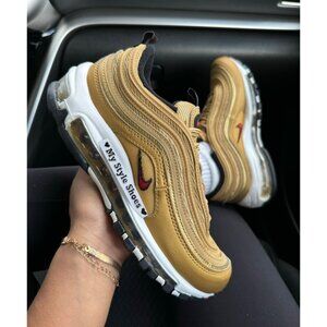 ❤️D127- SIZE 6.5 WOMEN'S NIKE AIR MAX 97 OG METALLIC GOLD/ VARSITY RED DQ9131 70